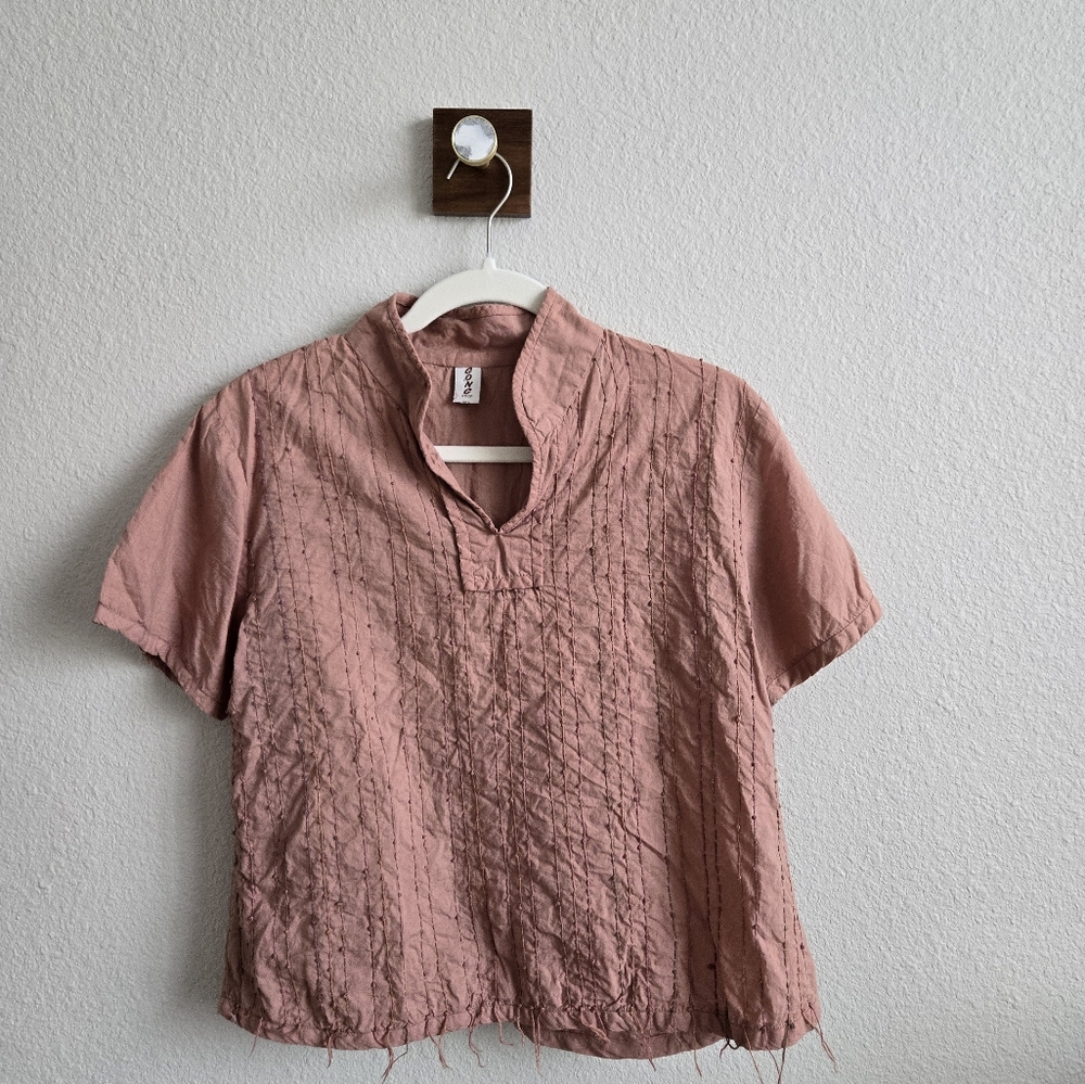 GONG short sleeve threaded design top